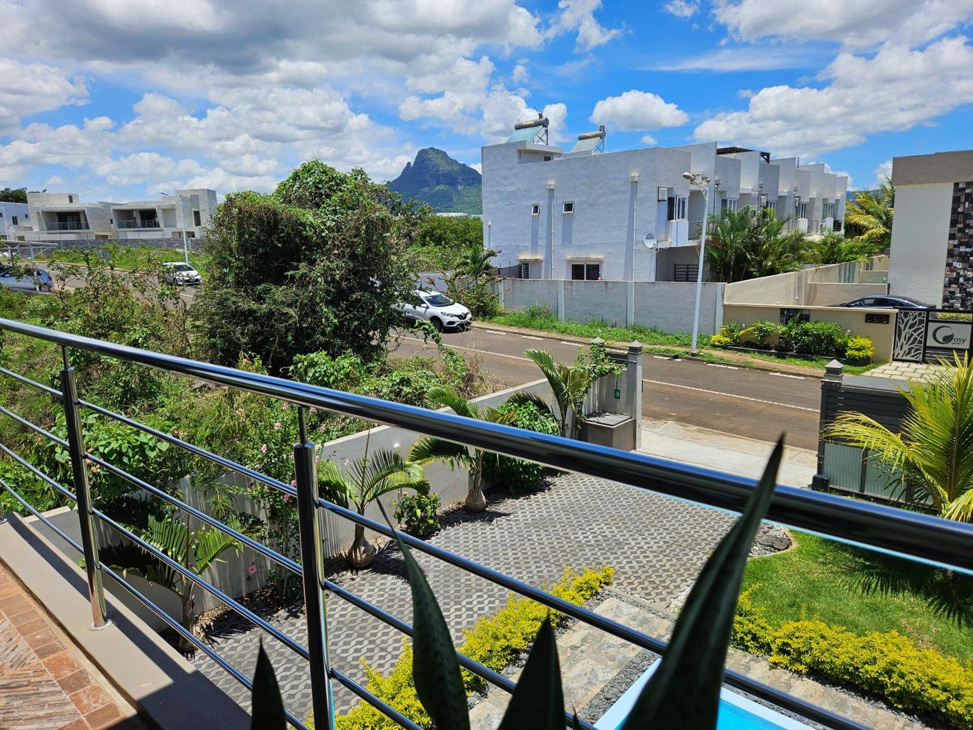 Villa Aahana - Flic-en-Flacq Buitenkant foto